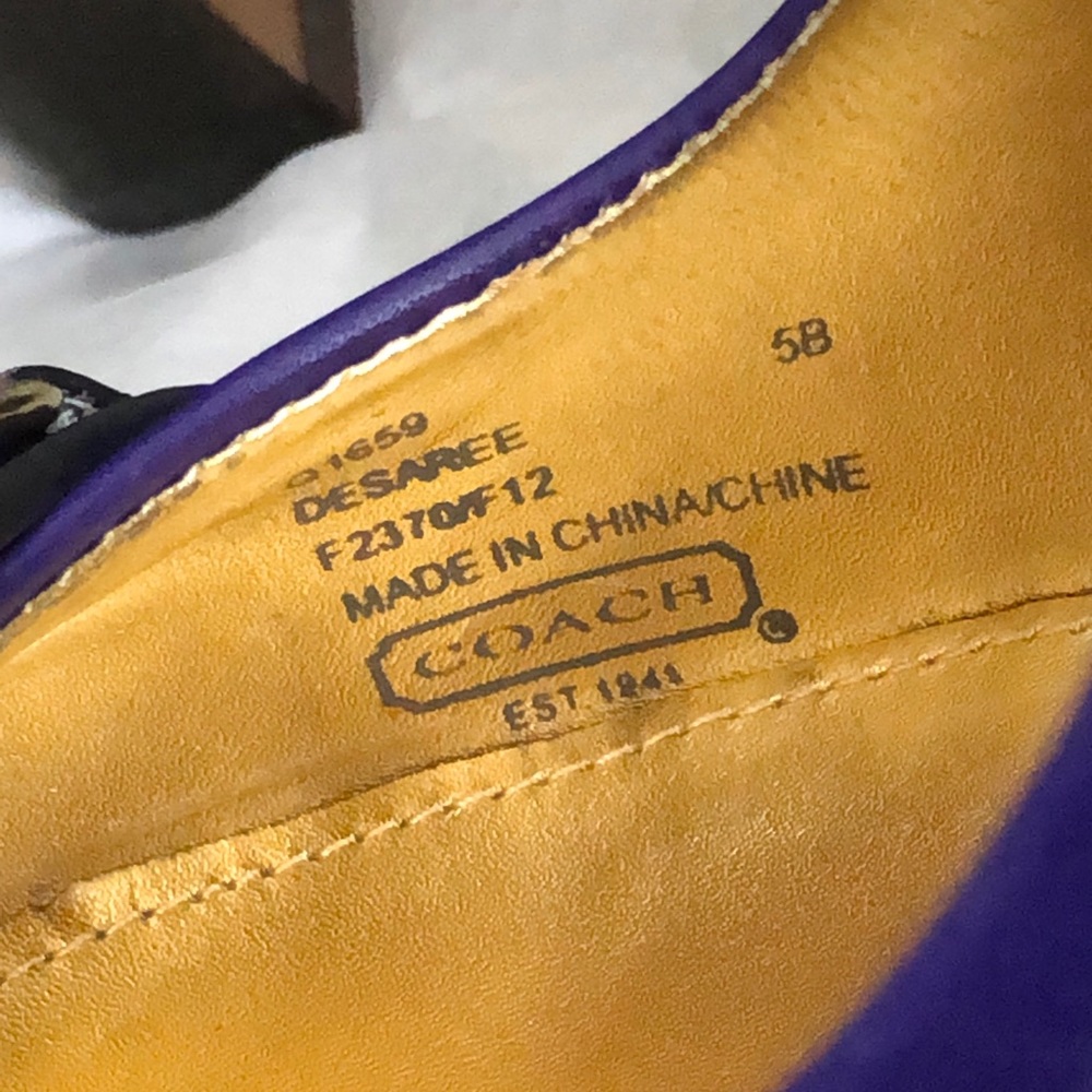 Coach Leather Pump - size 5 - Picture 11 of 16